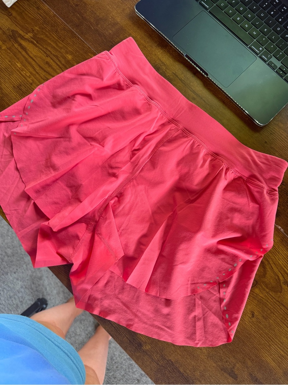 Lululemon Fast and Free mid rise split short, 3”, size 6.